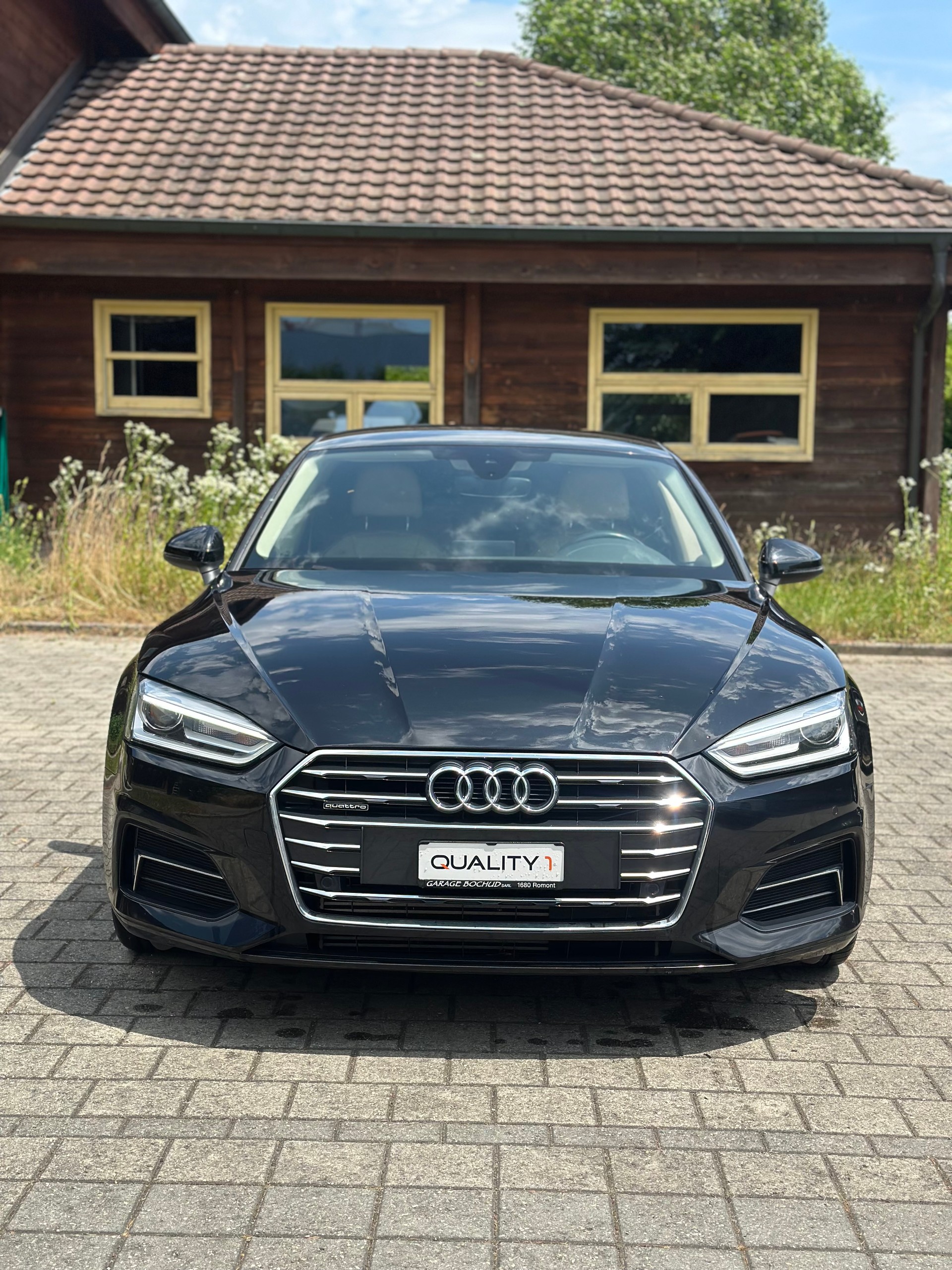AUDI A5 Sportback 2.0 TFSI quattro S-tronic-showroom-element-1
