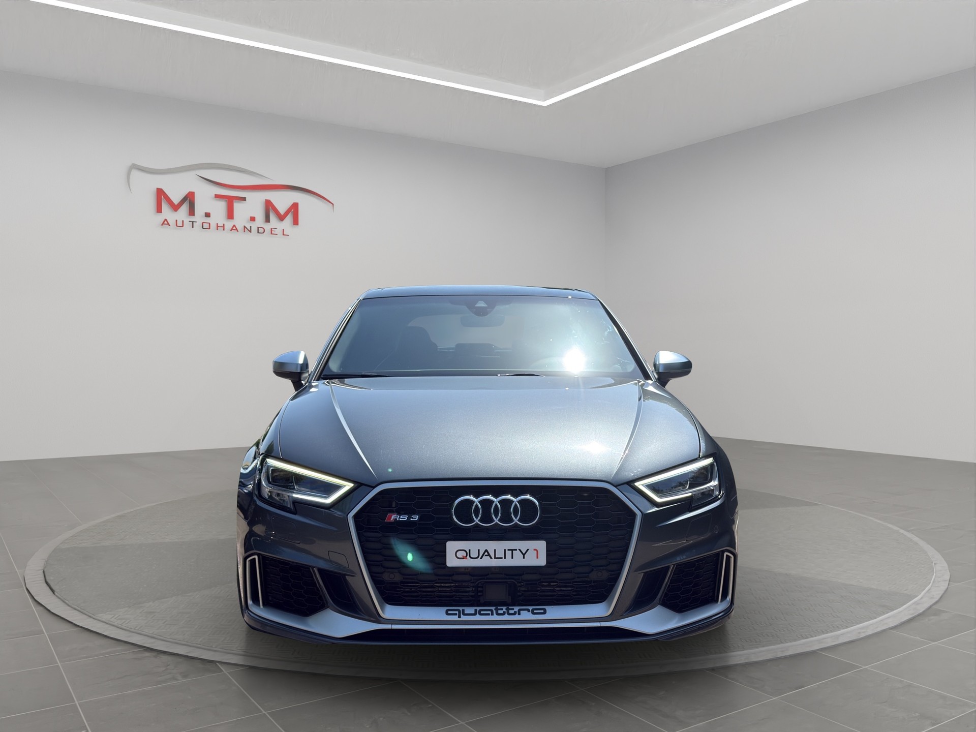 AUDI RS3 Sportback 2.5 TSI quattro S-tronic-showroom-element-2