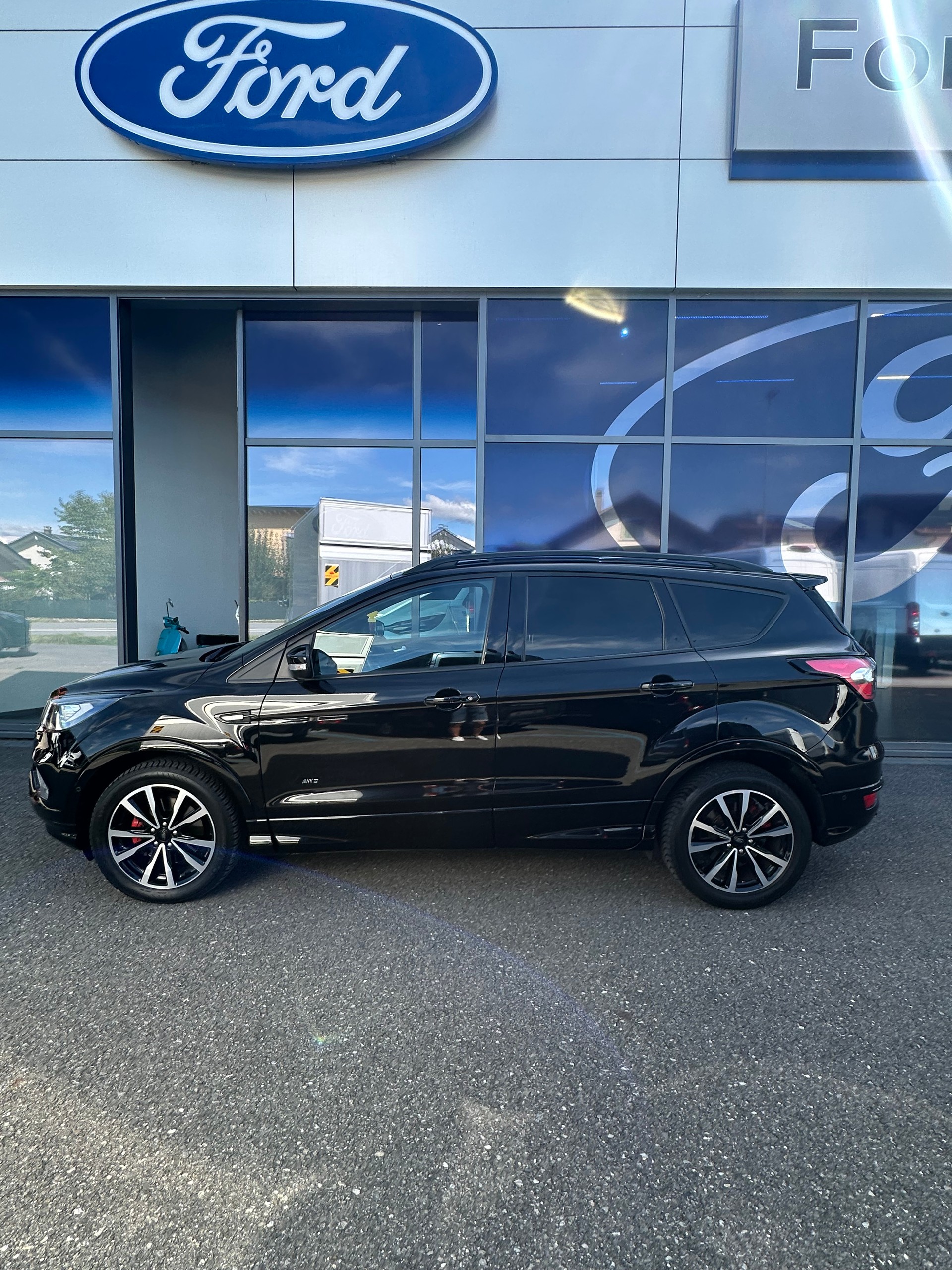 FORD Kuga 2.0 TDCi 150 ST-Line FPS-image-2