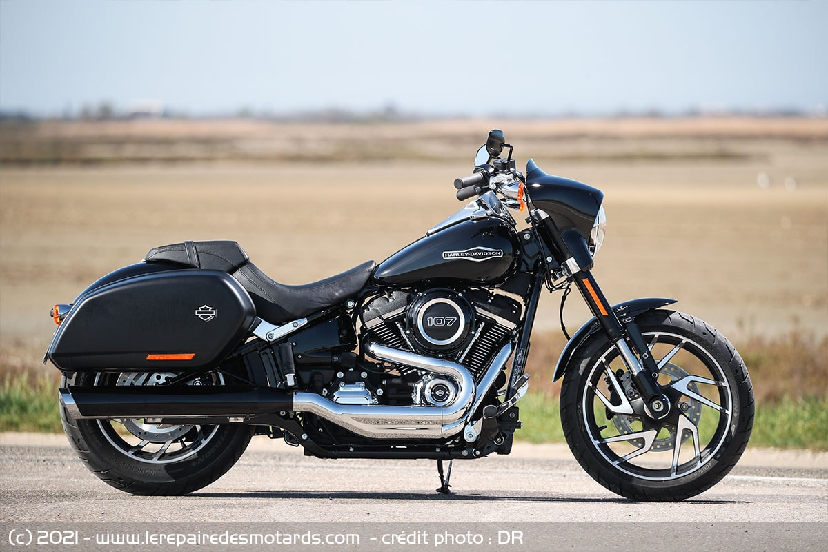 HARLEY-DAVIDSON FLSB Sport Glide 107 ABS-image-0