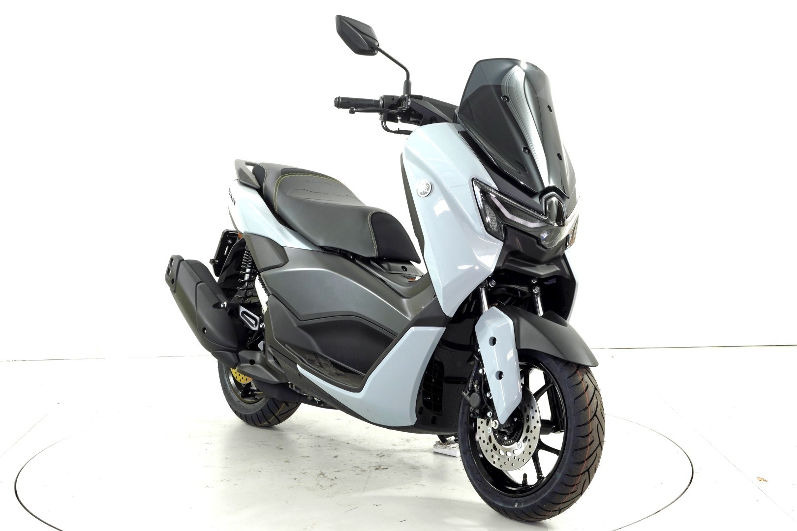 YAMAHA N-MAX 125 TechMax-image-1