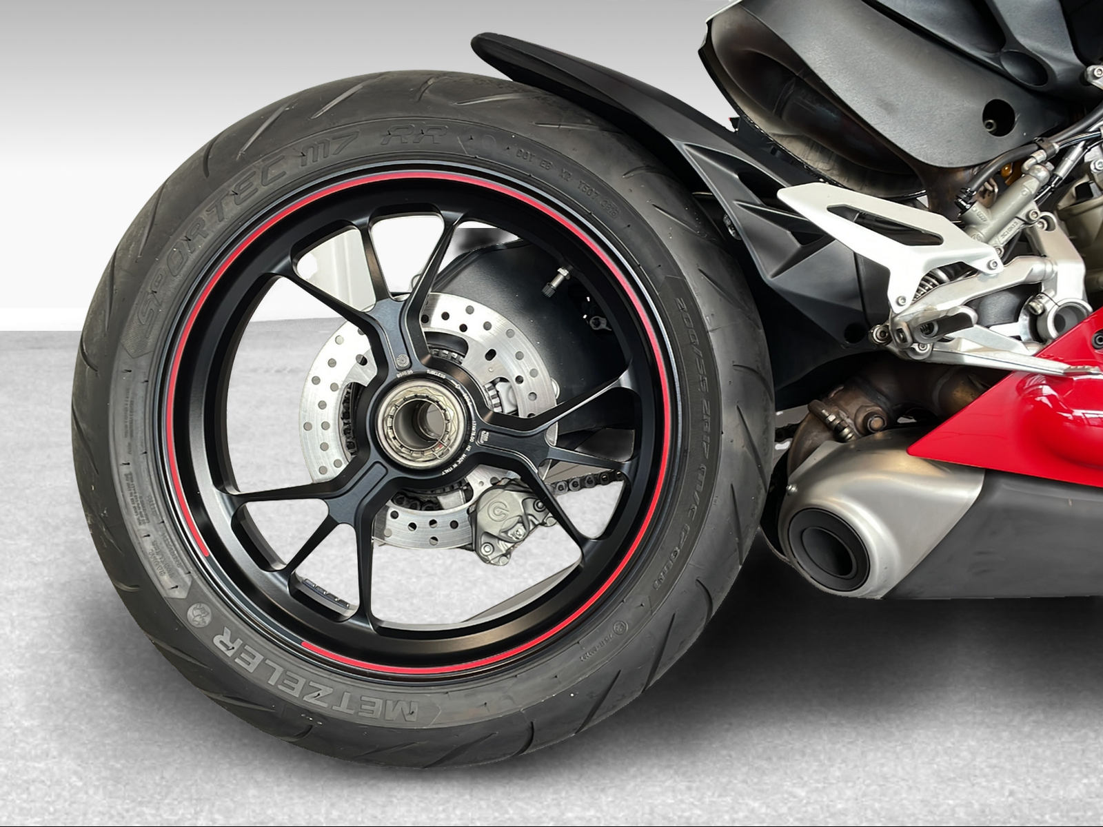 DUCATI 1299 Superb. Panigale S ABS-image-9