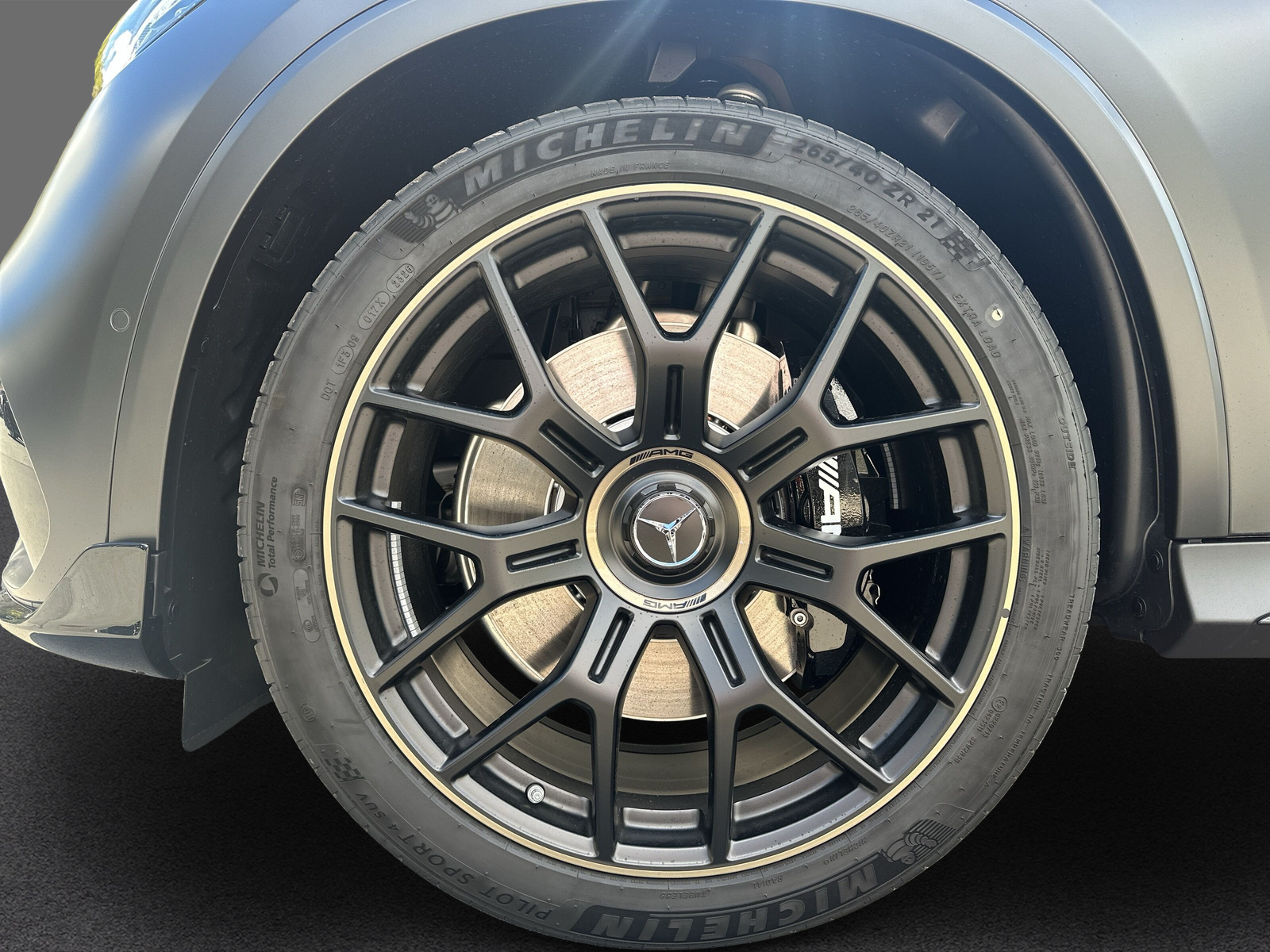MERCEDES-BENZ GLC Coupé 53 AMG 4Matic+ Golden Accents Paket-image-20