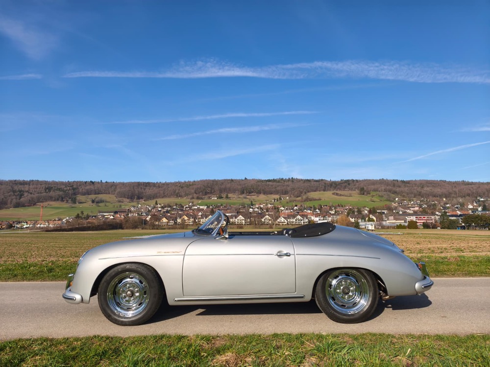 PORSCHE 356 Speedster Replica-image-2