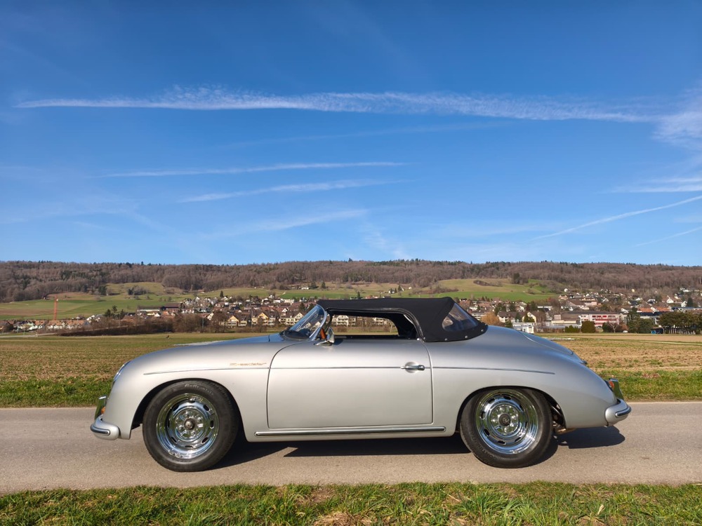 PORSCHE 356 Speedster Replica-image-3