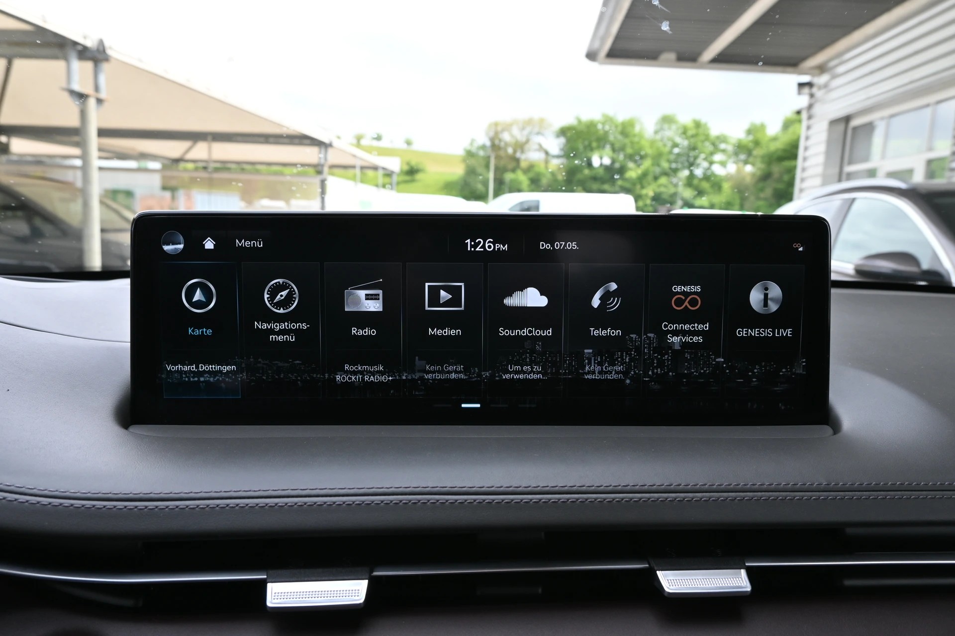 GENESIS GV70 2.2 CRDI Luxury Black Edition AT8 AWD 4X4 + Voll-Ausstattung-image-25
