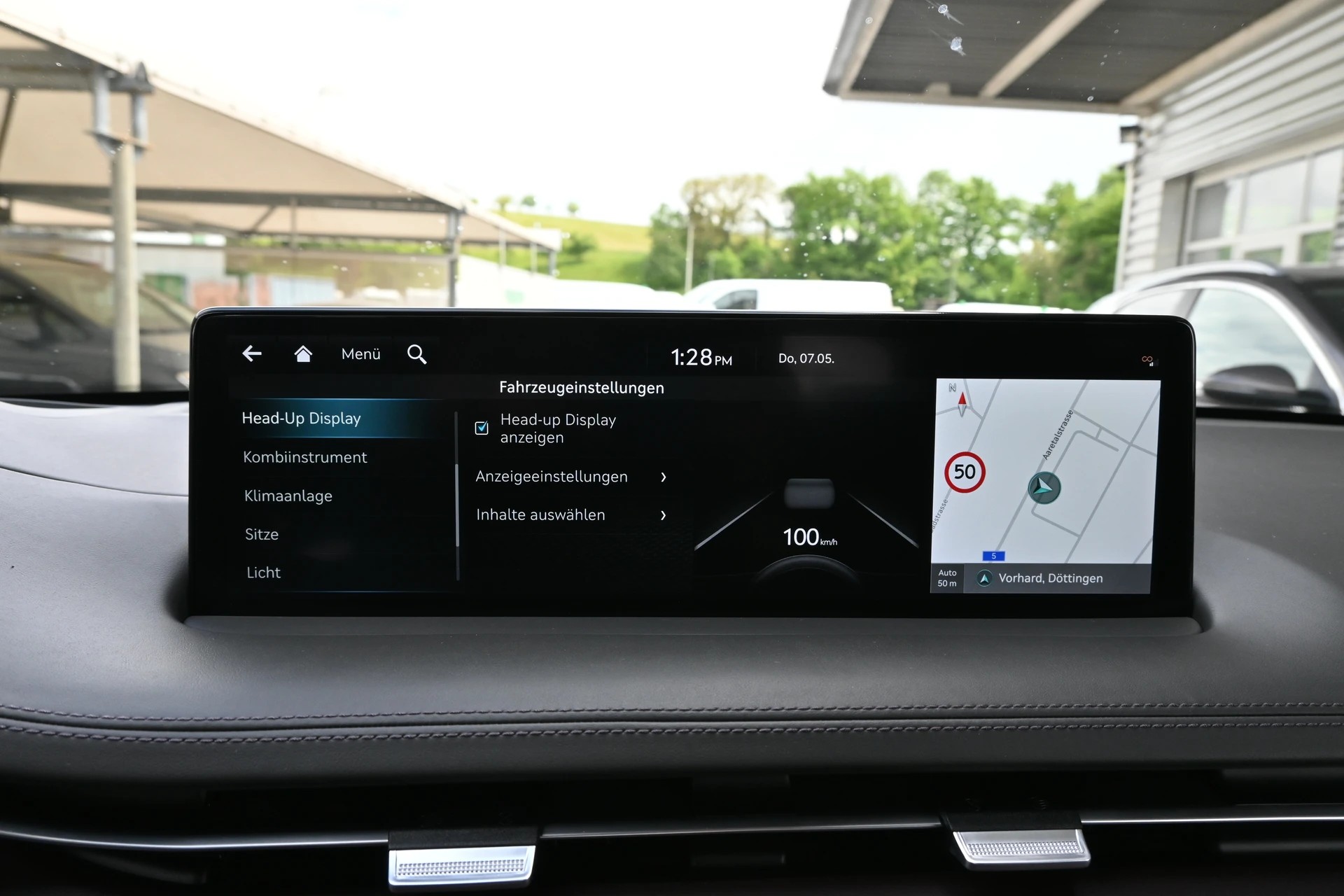 GENESIS GV70 2.2 CRDI Luxury Black Edition AT8 AWD 4X4 + Voll-Ausstattung-image-26