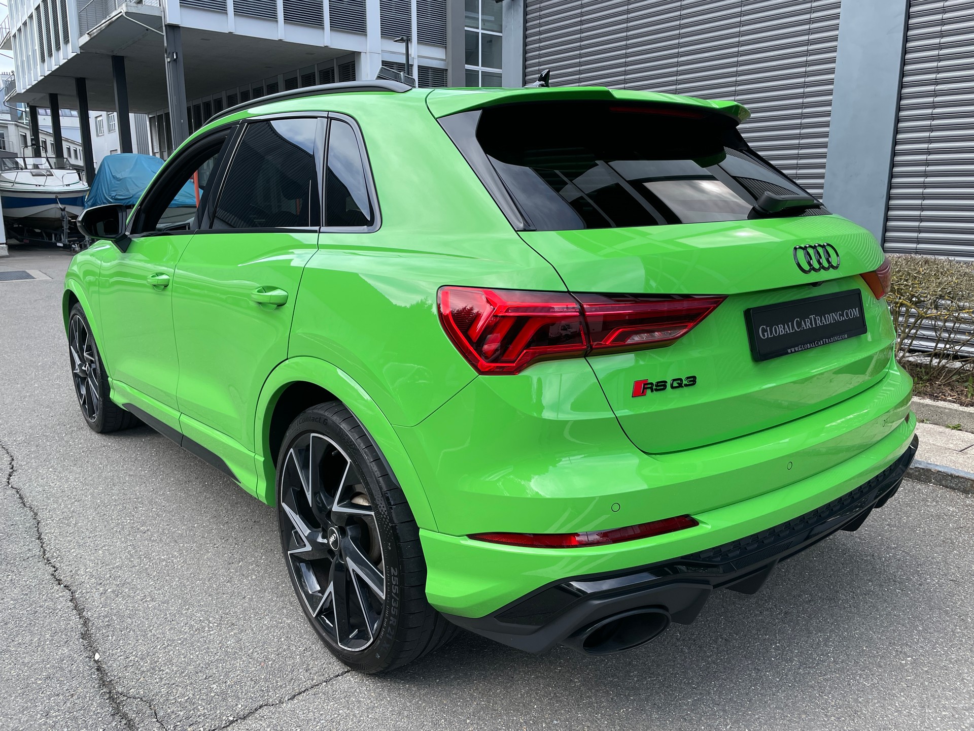 AUDI RS Q3 2.5 TFSI quattro S tronic-showroom-element-2