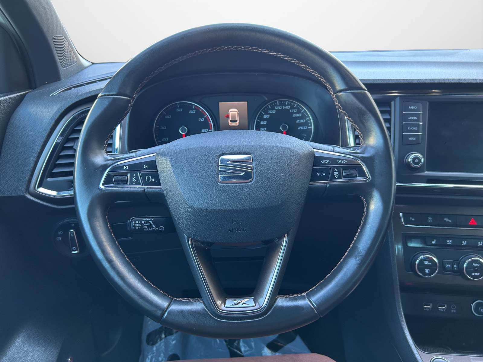 SEAT Ateca 1.4 TSI Xcellence DSG-image-15