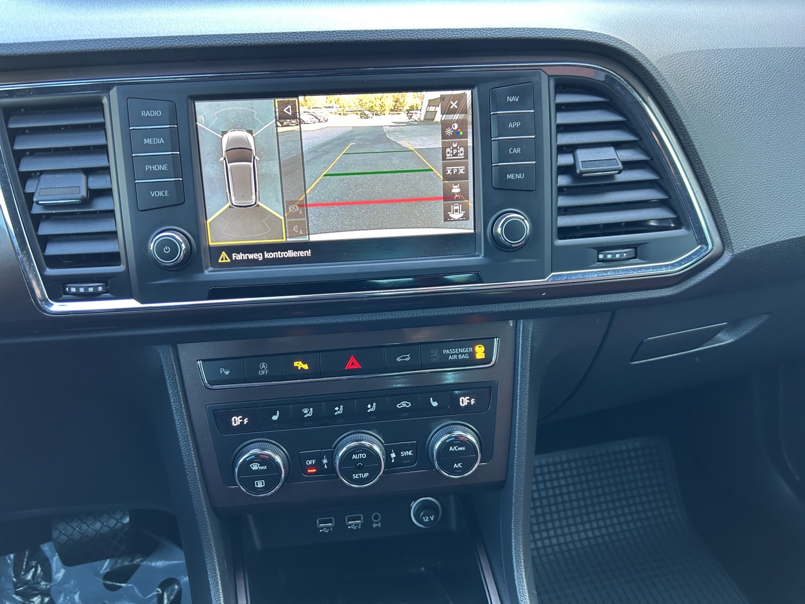 SEAT Ateca 1.4 TSI Xcellence DSG-image-18