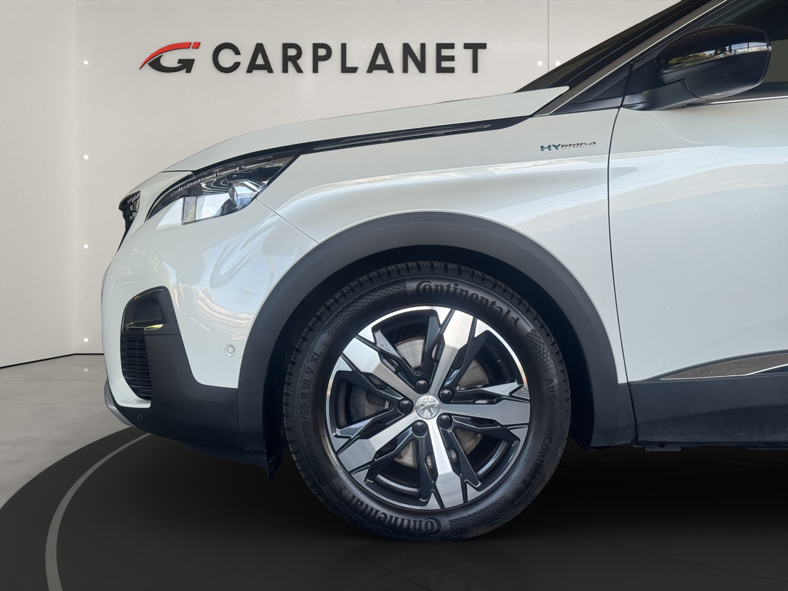 PEUGEOT 3008 1.6 Plug-in 300 PS Hybrid4 GT AWD-showroom-element-3