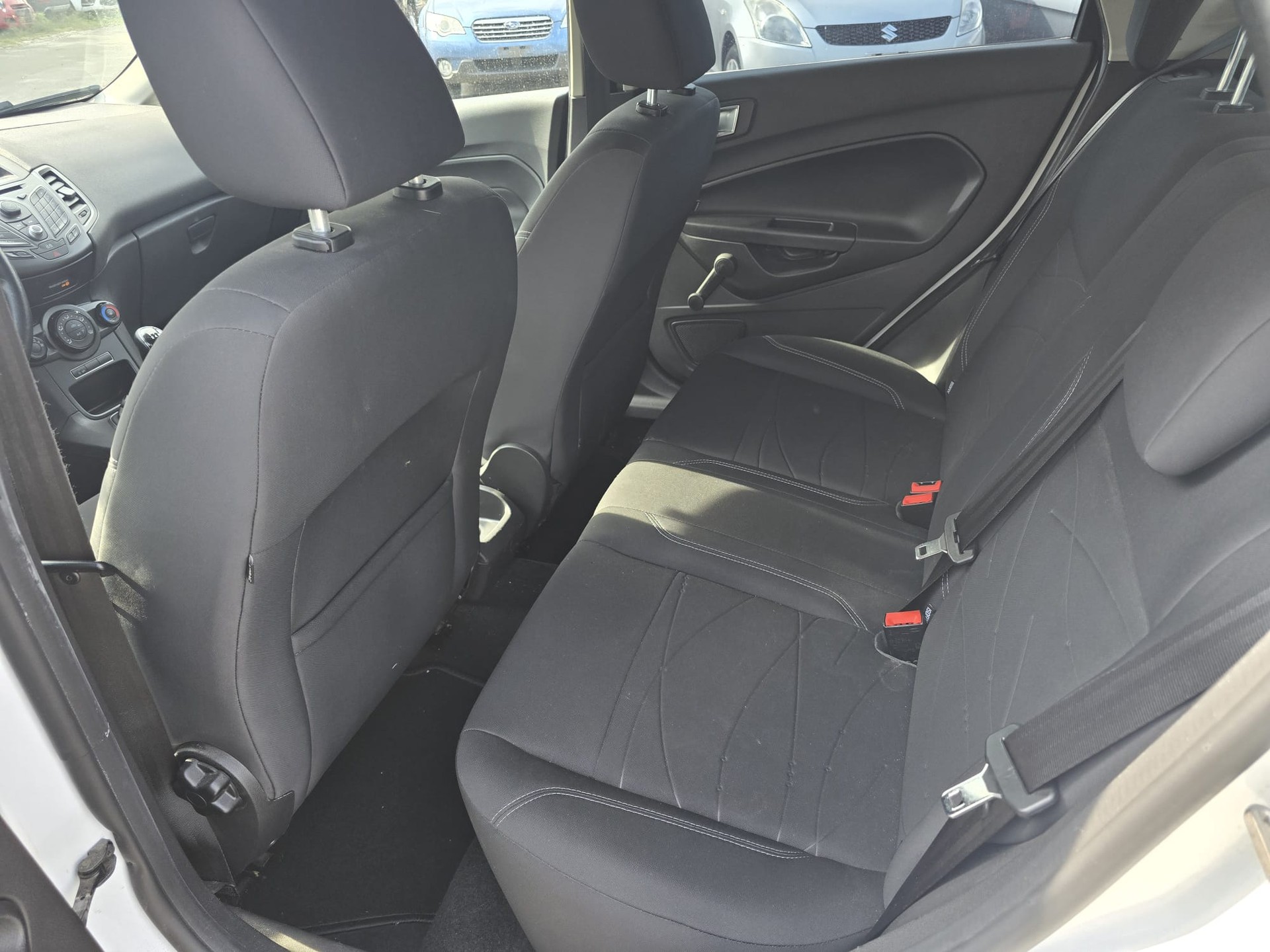 FORD Fiesta 1.0 Trend-image-13