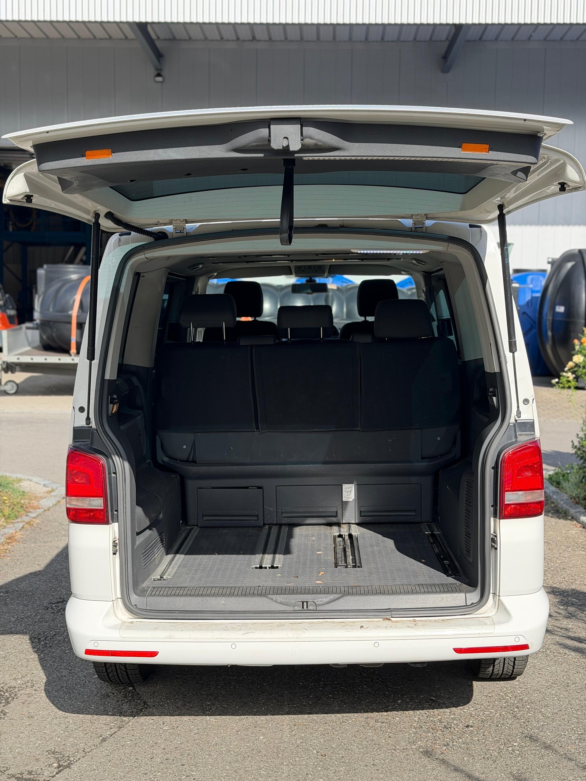 VW T5 Multivan 2.0 Bi-TDI CR Family BMT 4Motion DSG-image-6