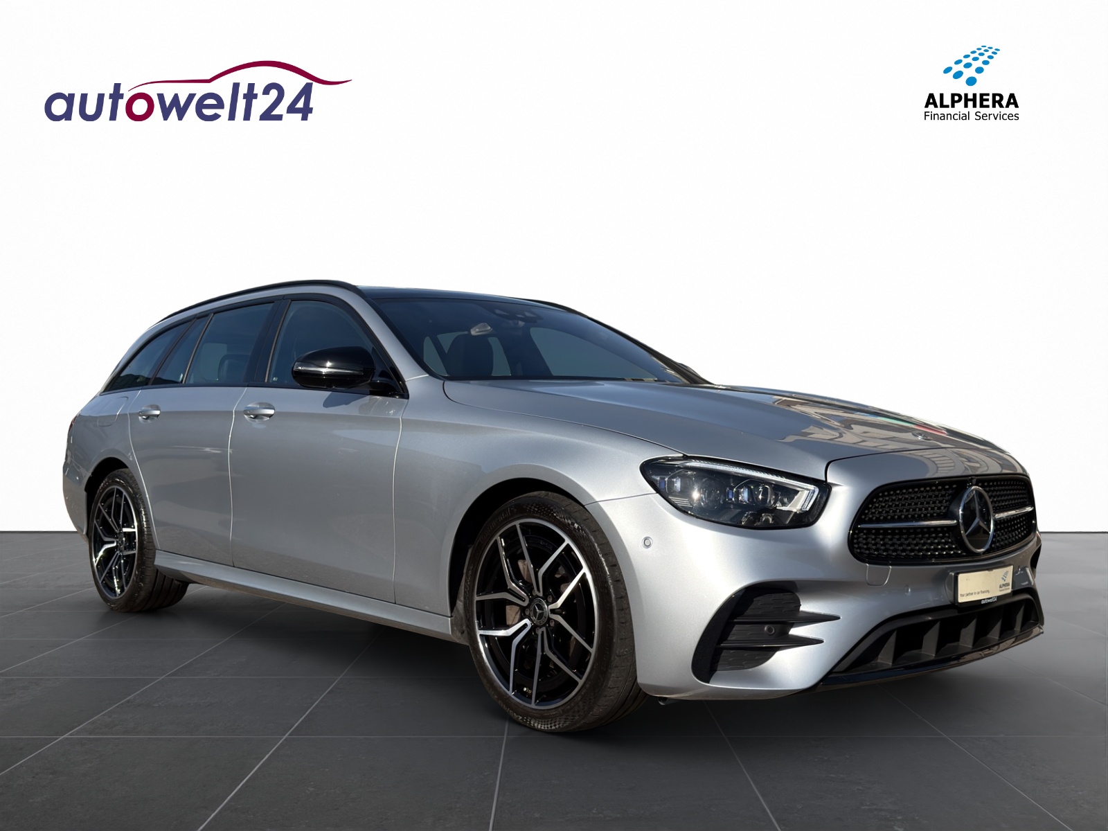MERCEDES-BENZ E 220 d T 4Matic AMG Line 9G-Tronic-showroom-element-2