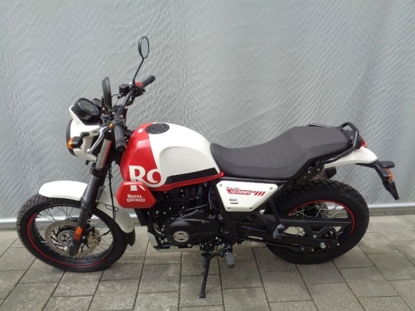 ROYAL ENFIELD SCRAM 411-image-1