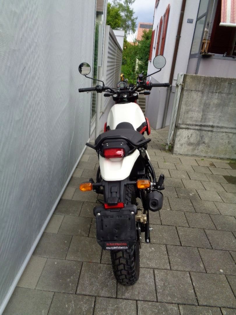ROYAL ENFIELD SCRAM 411-image-4