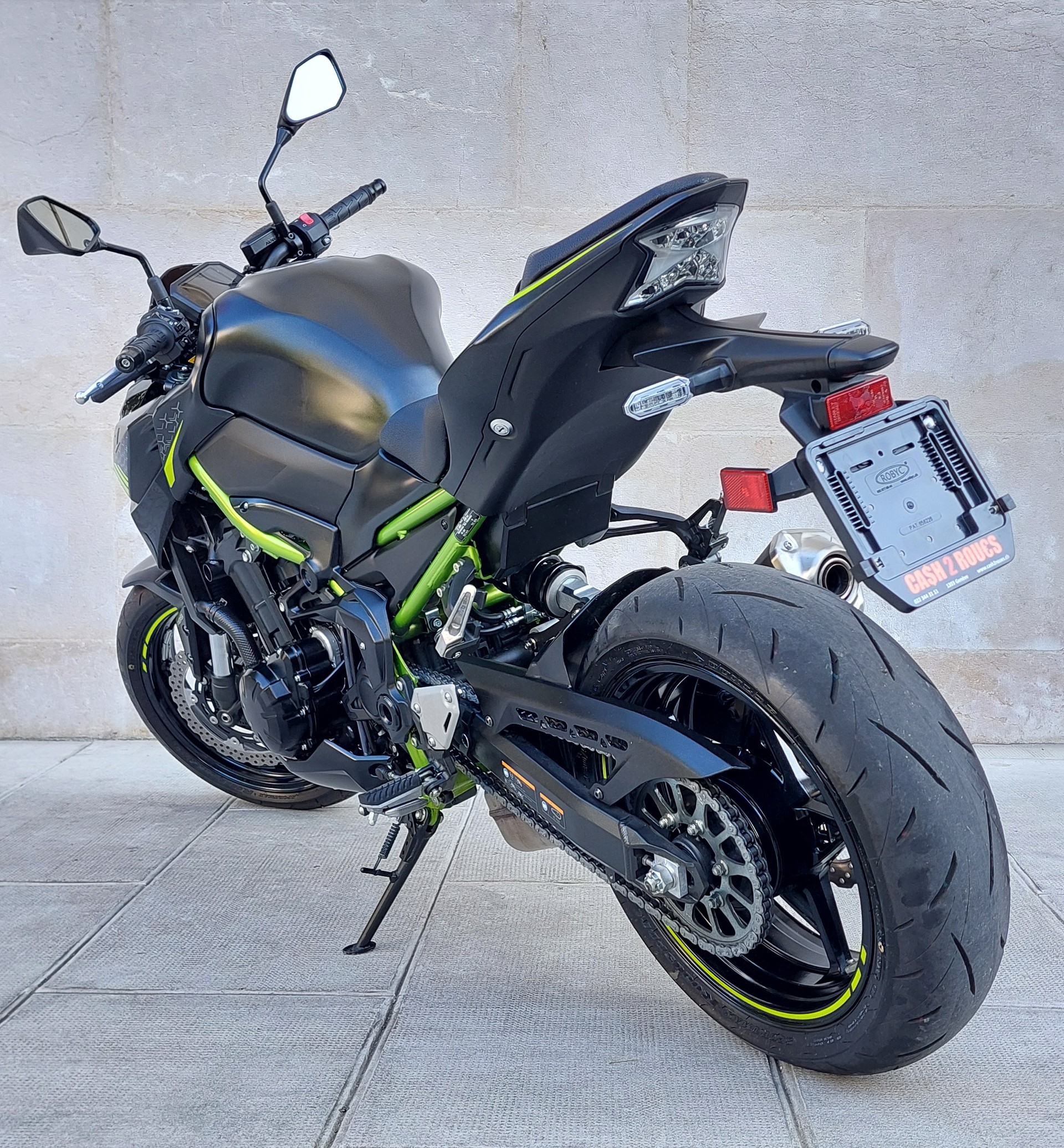 KAWASAKI Z 900-image-5