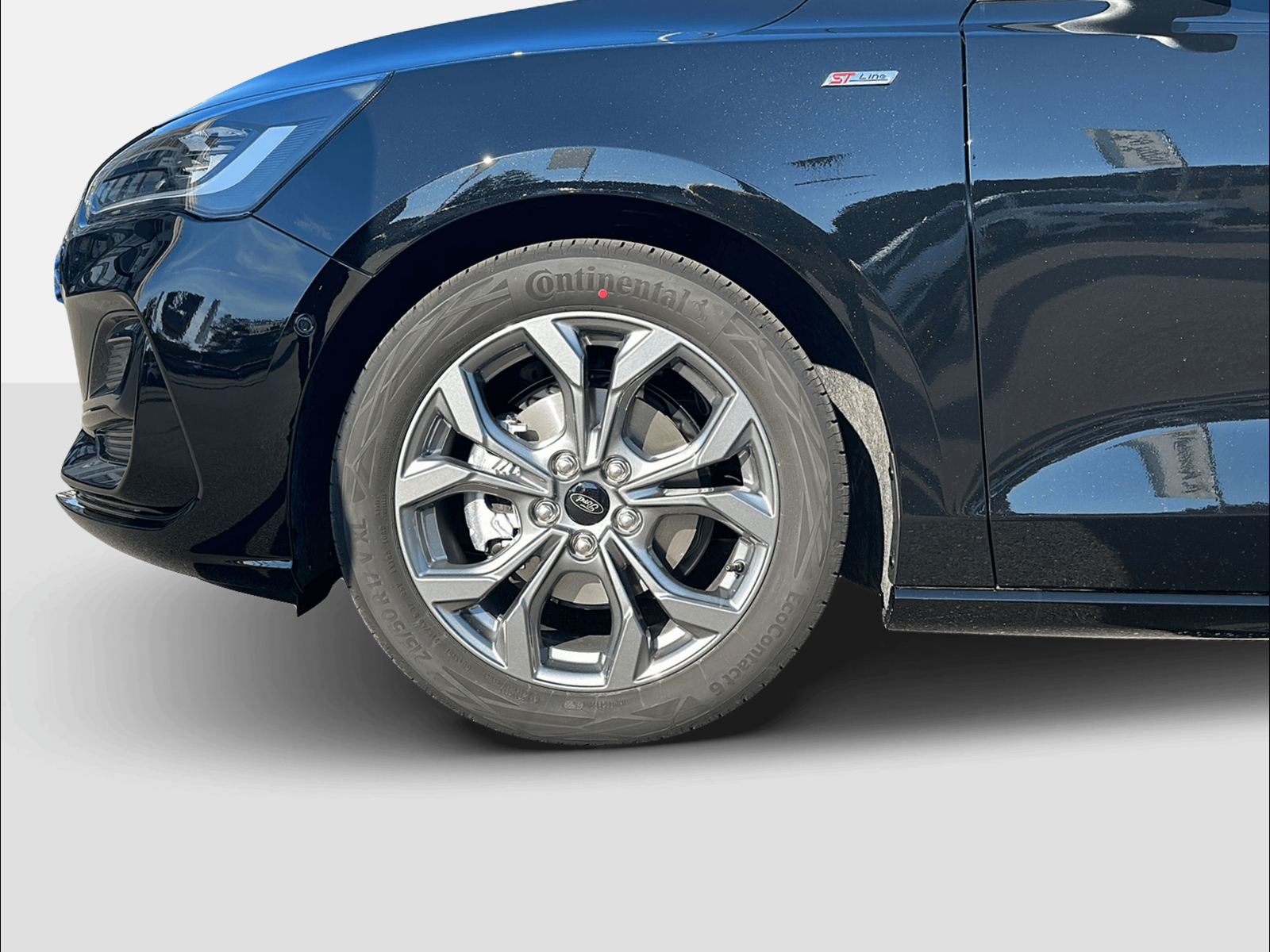 FORD Focus Station Wagon 1.0i EcoB Hybrid 155 ST-Line X-image-8
