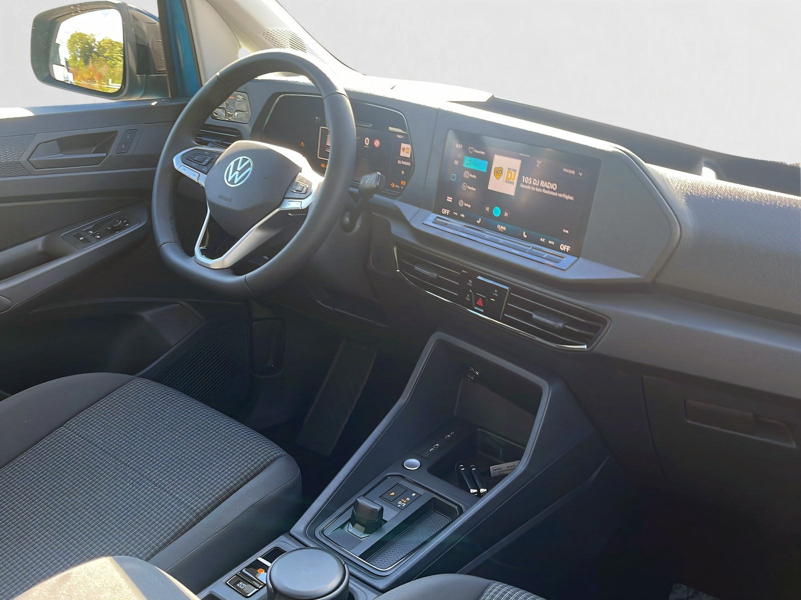 VW Caddy Maxi 2.0 TDI California Spirit-image-9