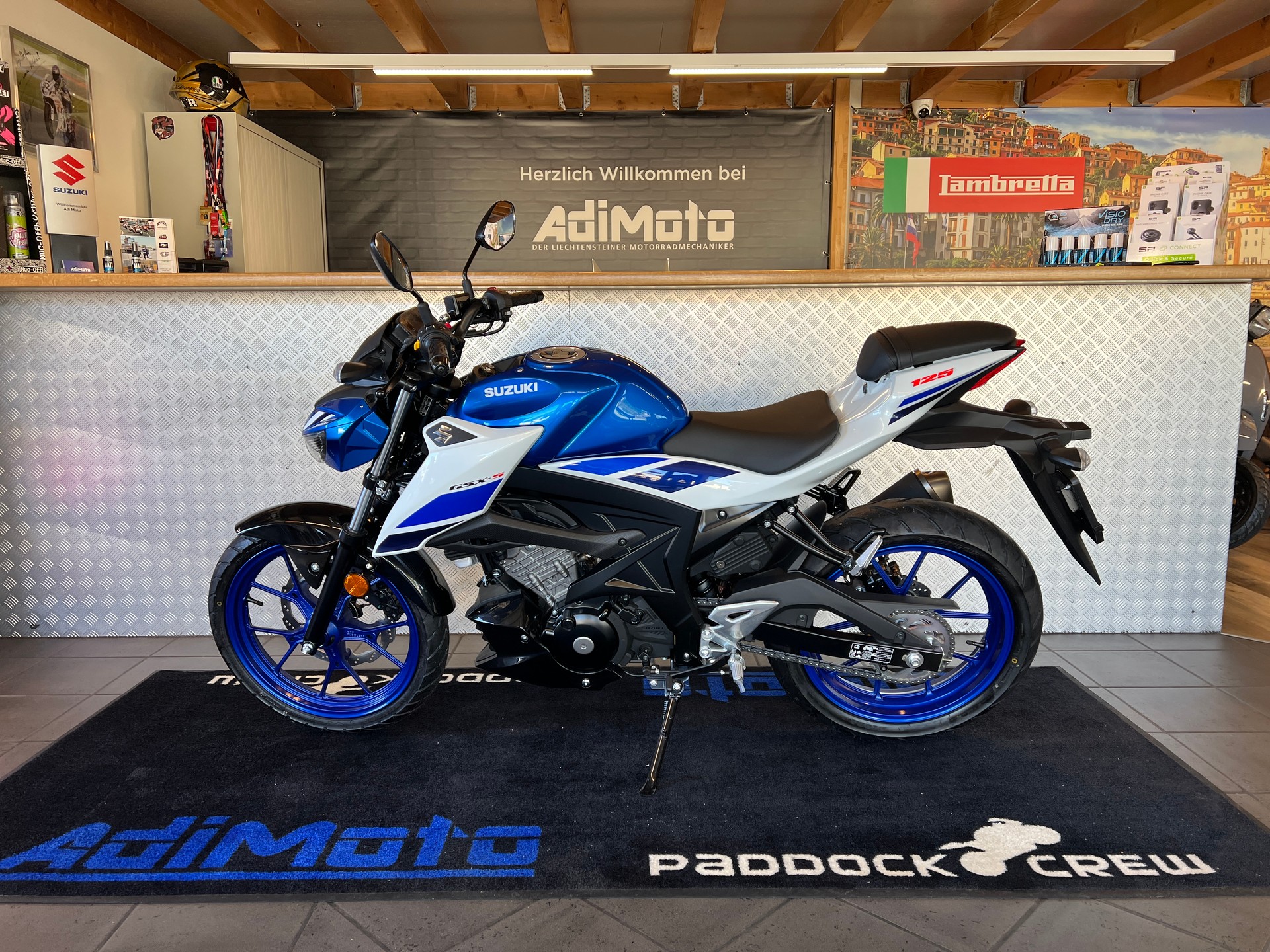 SUZUKI GSX-S 125-image-3