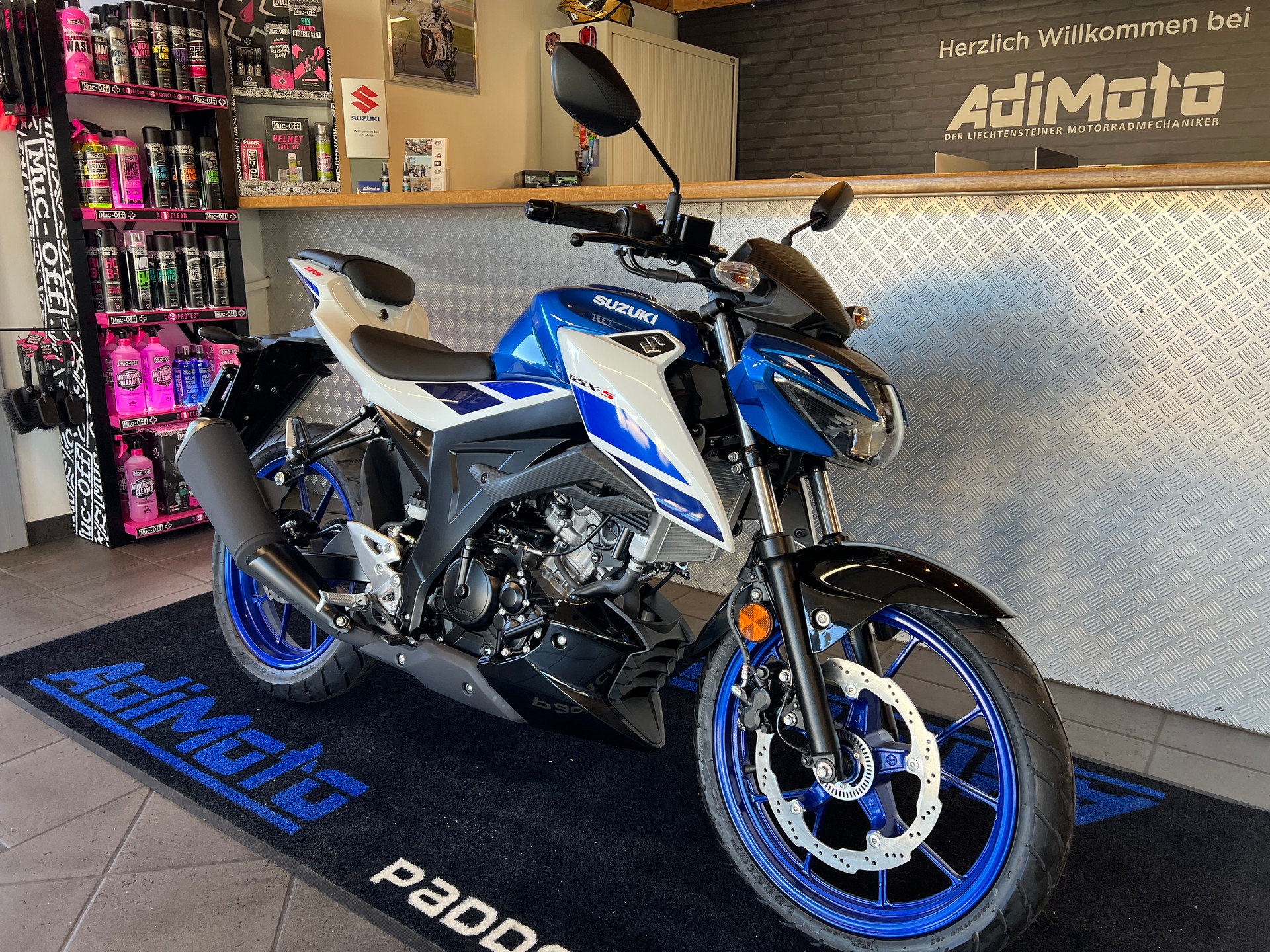 SUZUKI GSX-S 125-image-1