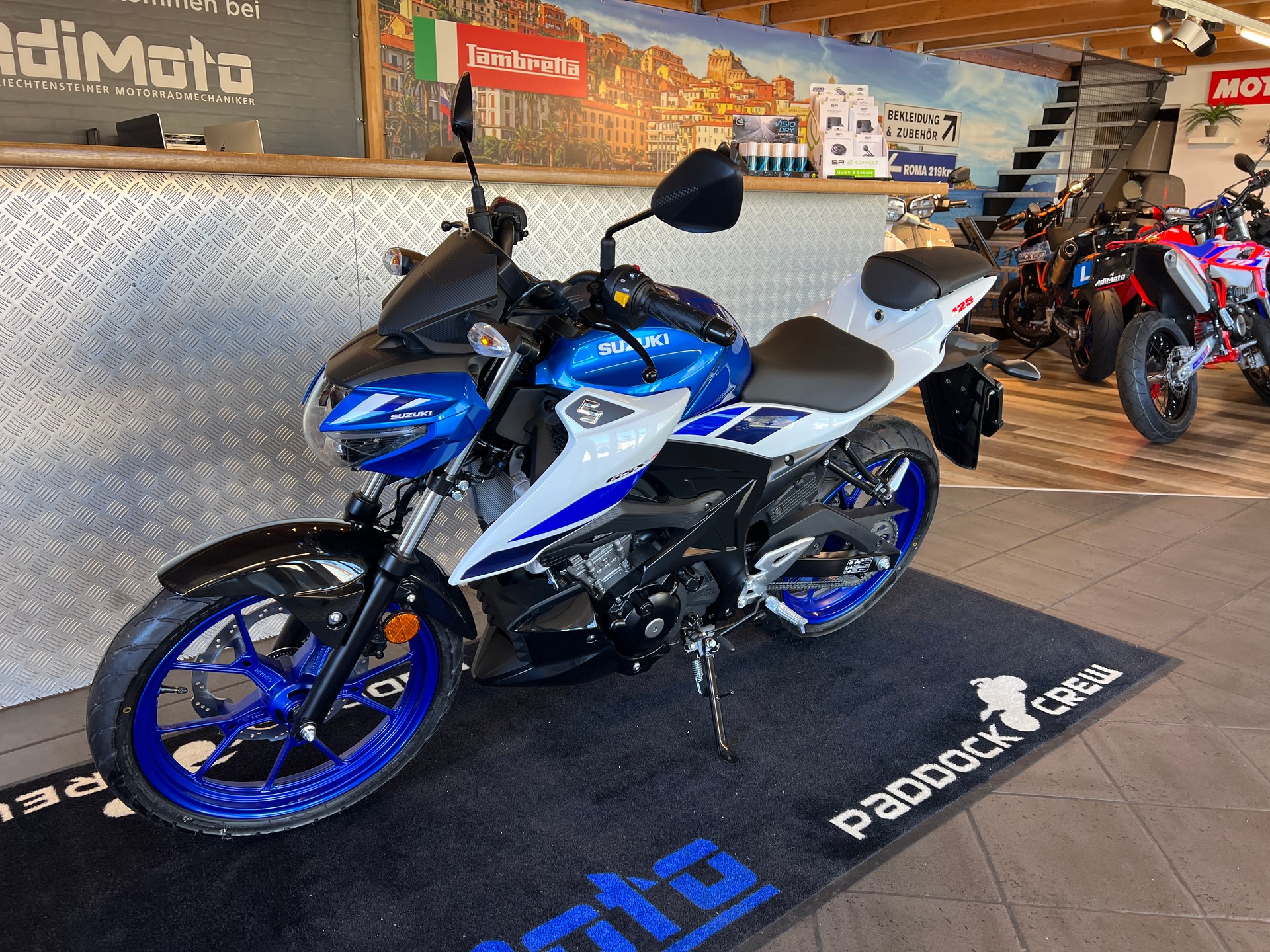 SUZUKI GSX-S 125-image-5