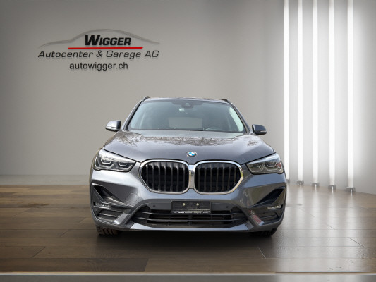 BMW X1 xDrive 18d Sport Line-image-6