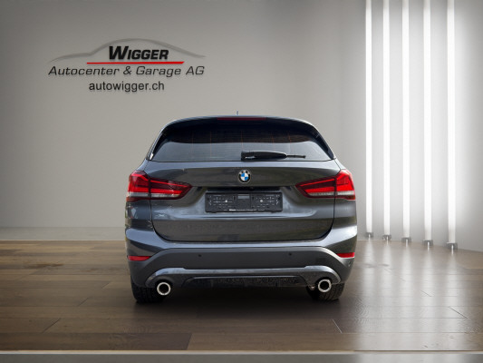 BMW X1 xDrive 18d Sport Line-image-2