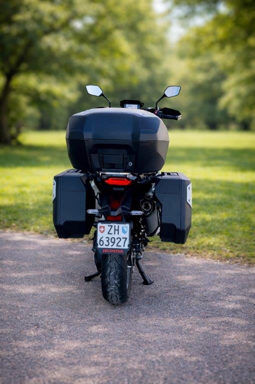 HONDA X-ADV 750 Spezial Edition-image-7