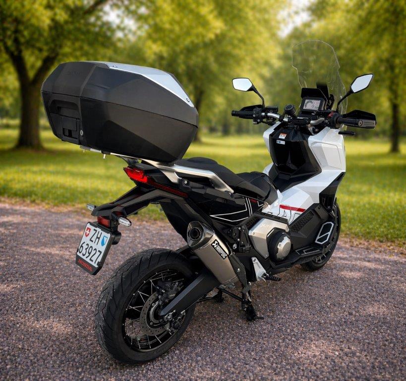 HONDA X-ADV 750 Spezial Edition-image-4