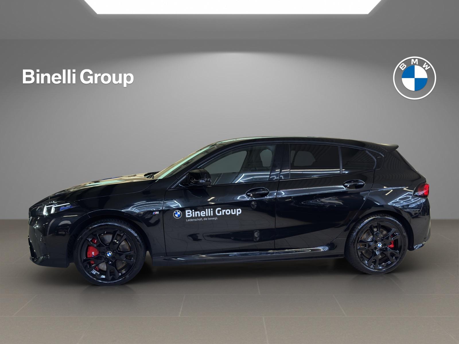 BMW M135i xDrive M Sportpaket Pro-showroom-element-1