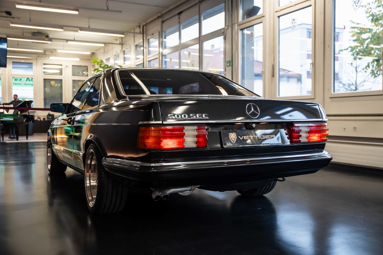 MERCEDES-BENZ 500 SEC Automatic-showroom-element-3