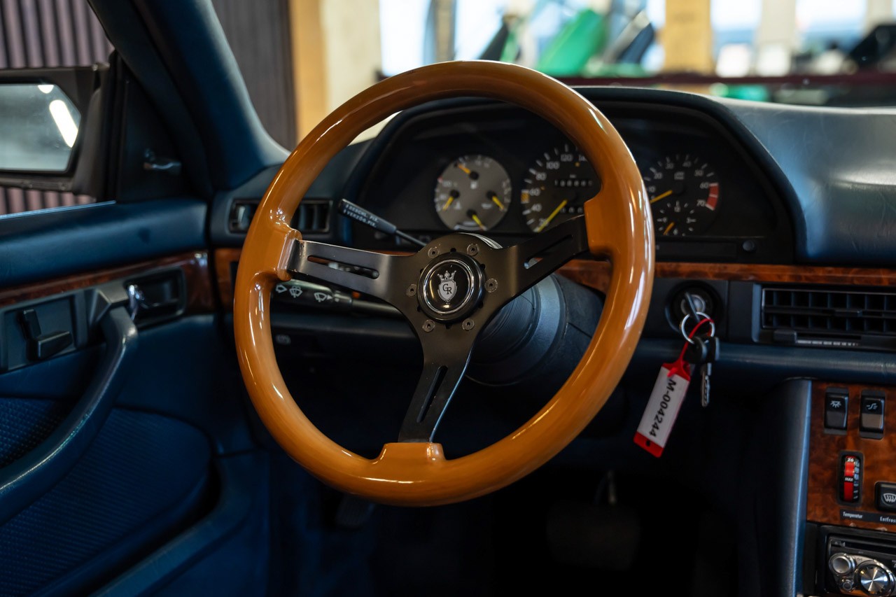 MERCEDES-BENZ 500 SEC Automatic-image-20