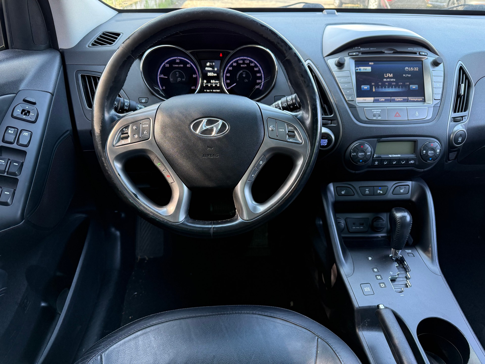 HYUNDAI iX 35 2.0 CRDi exxtra Plus 4WD Automatic-image-6