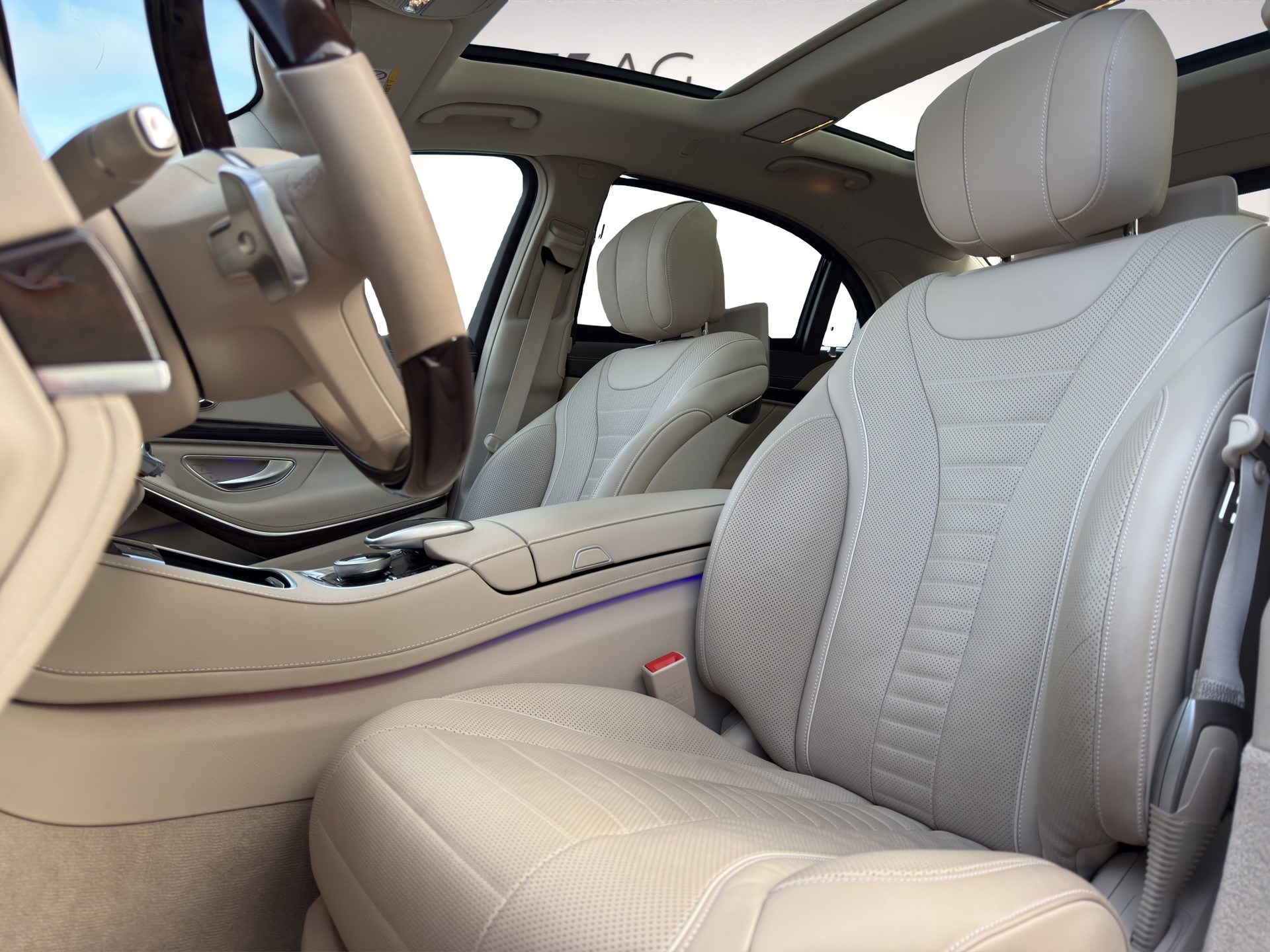 MERCEDES-BENZ S 560 L 4Matic 9G-Tronic-image-9