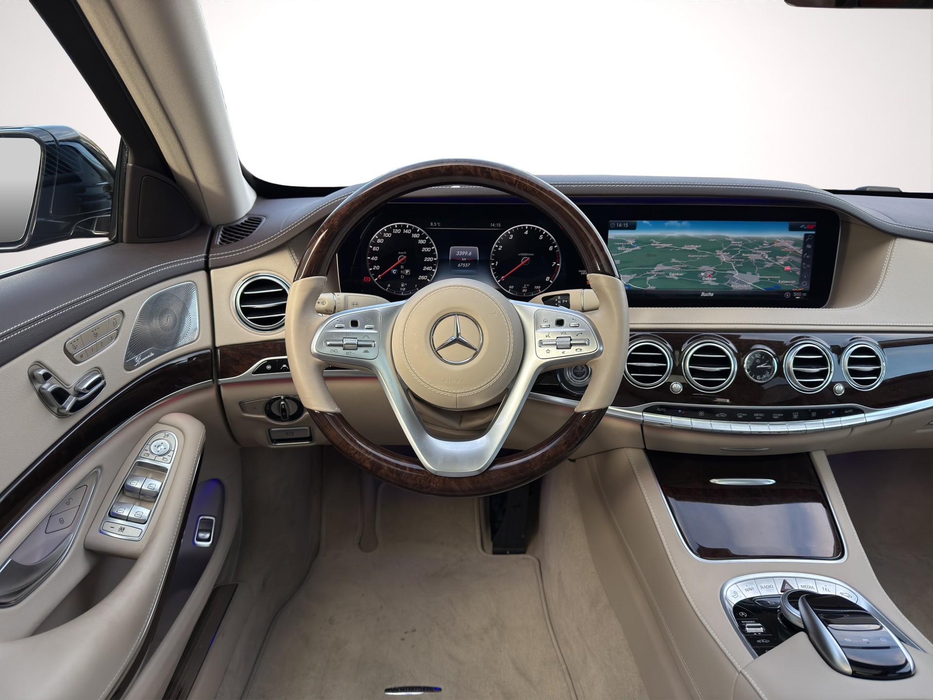 MERCEDES-BENZ S 560 L 4Matic 9G-Tronic-image-12