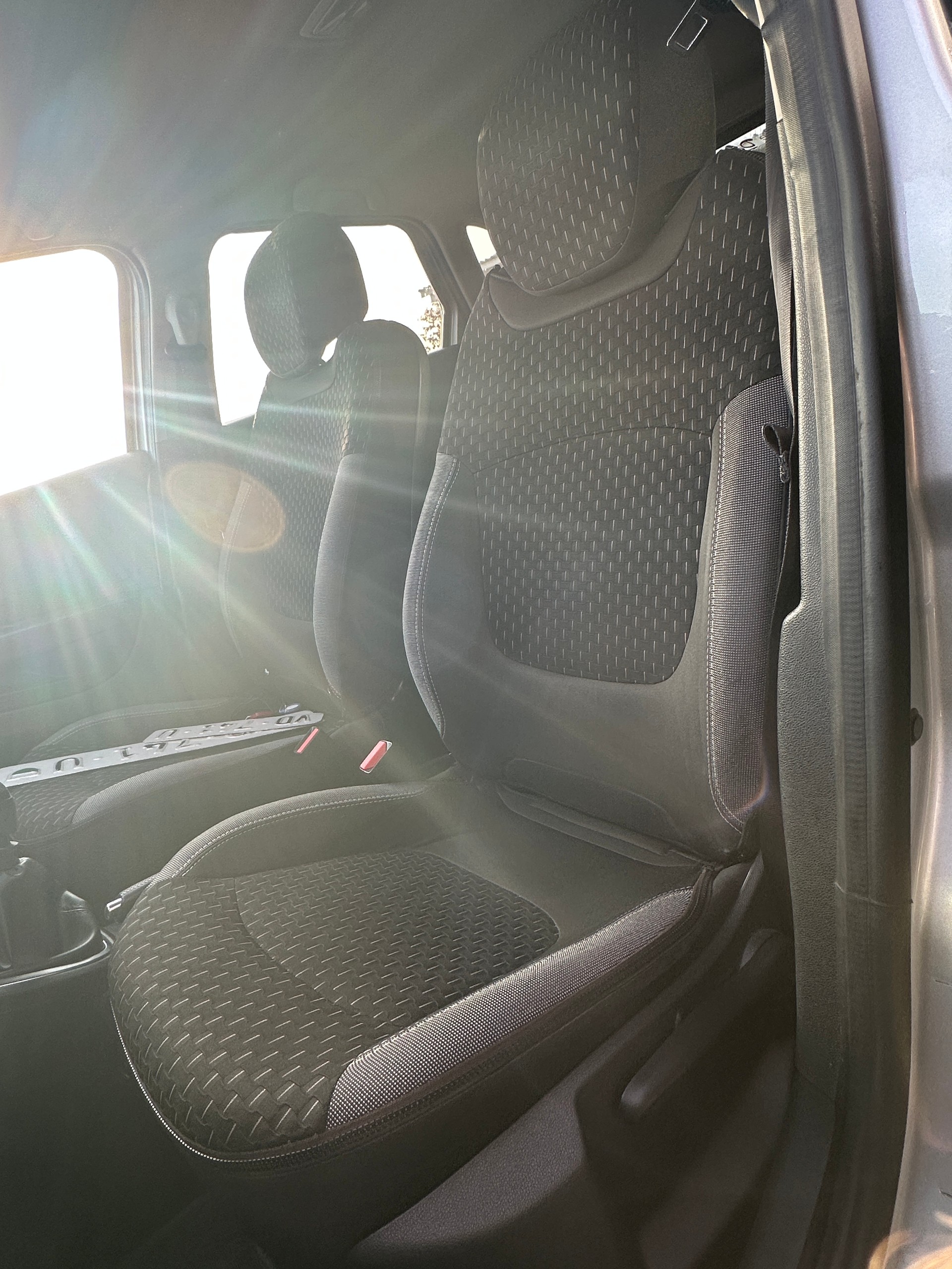 RENAULT Captur 1.2 T 16V Intens-image-7