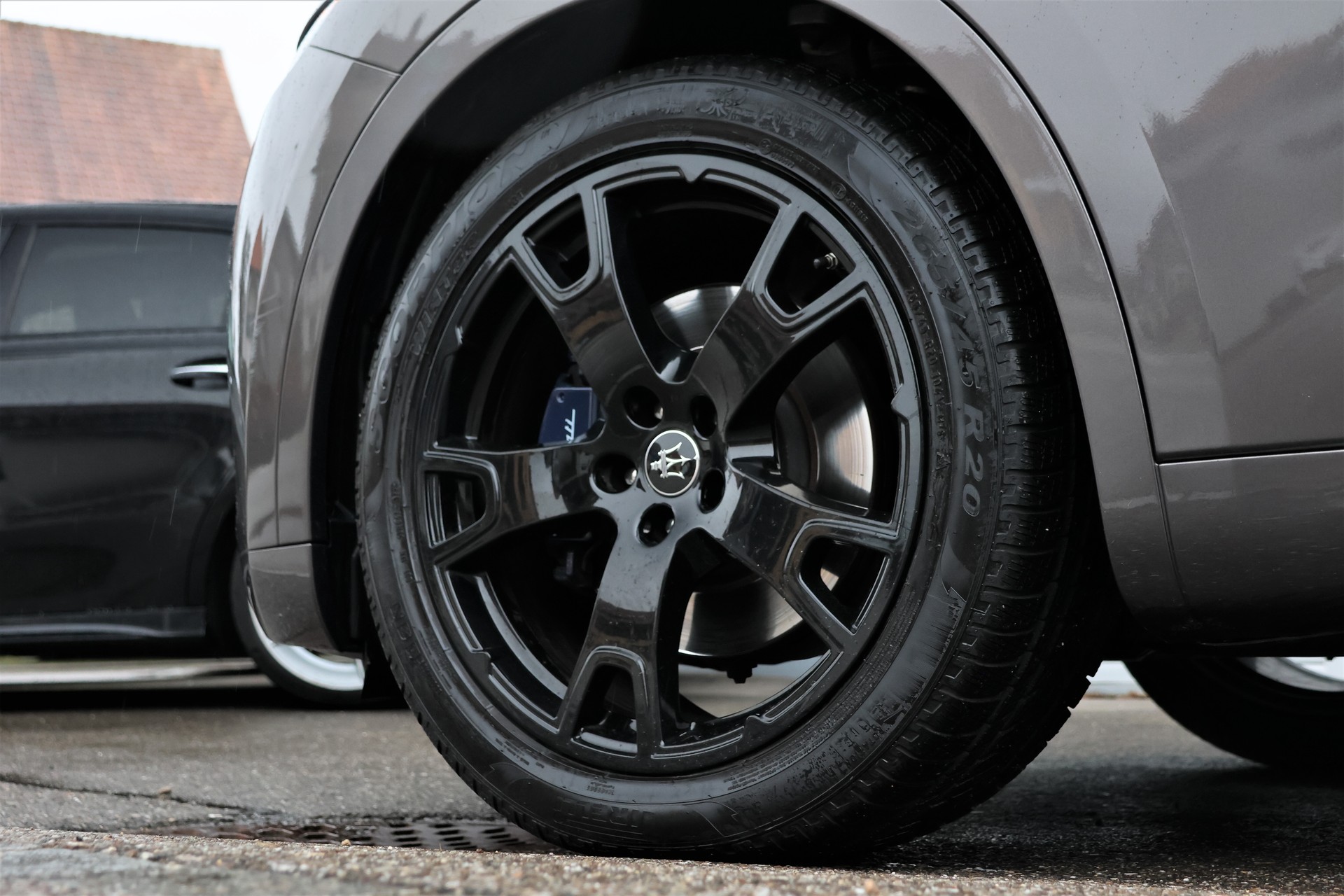 MASERATI Levante 2.0 MHEV GT Hybrid Automatica (CH) + 2.7T AHK-image-8