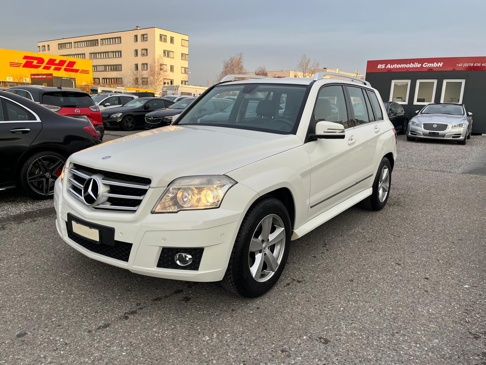 MERCEDES-BENZ GLK 300 V6 4matic-showroom-element-2