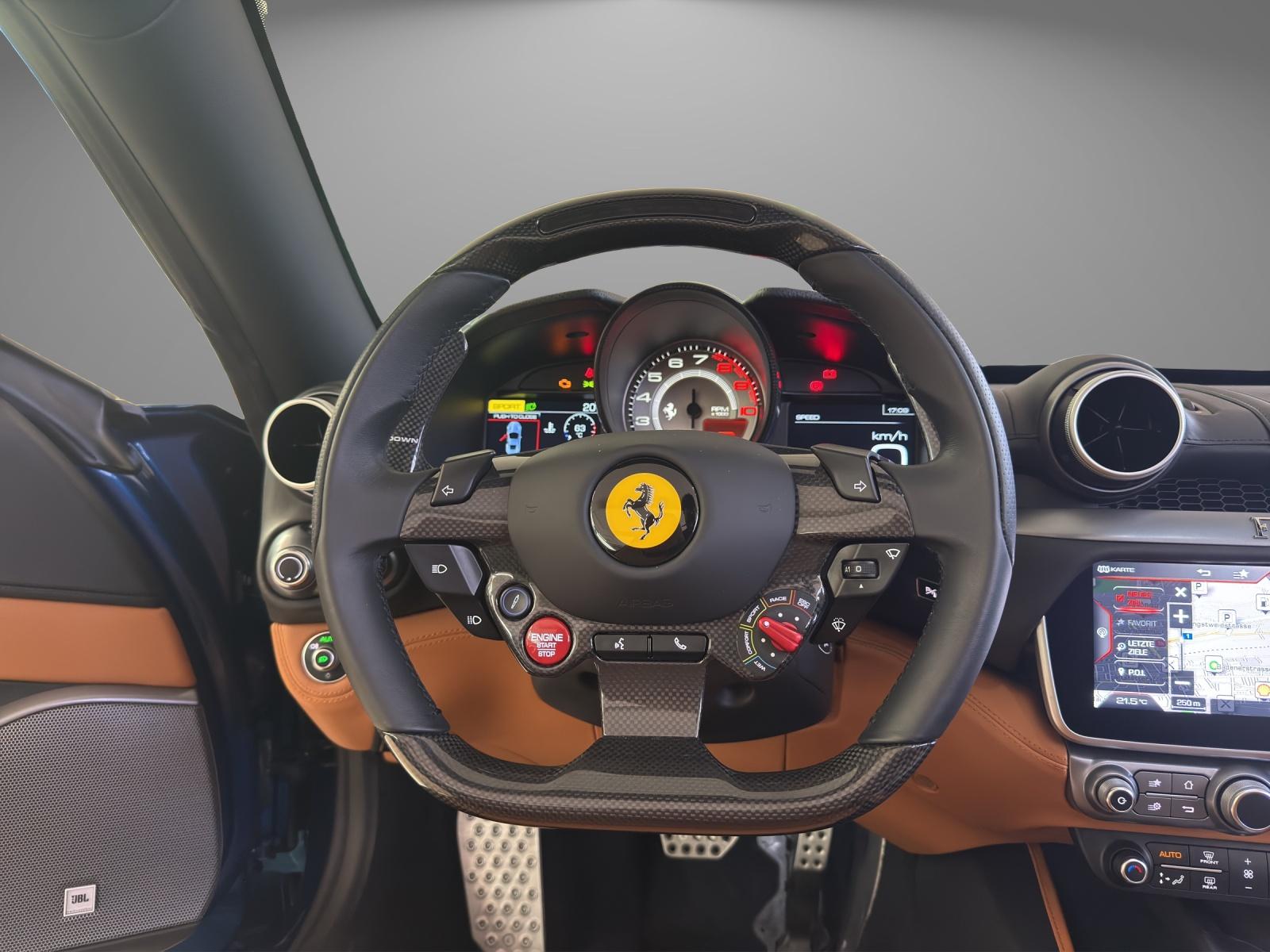 FERRARI Portofino M - Blu Abu Dhabi-image-8
