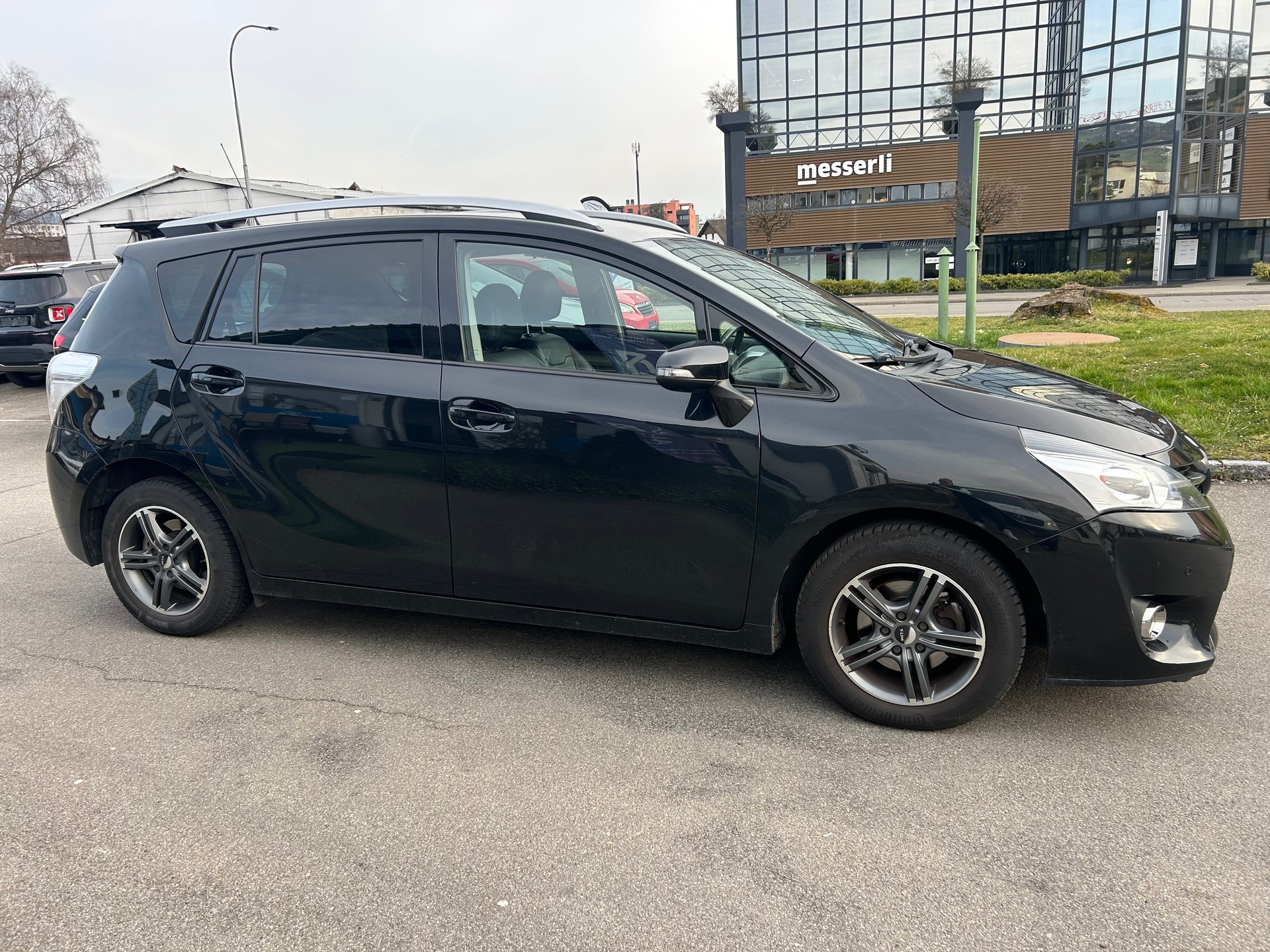 TOYOTA Verso 1.8 Swiss Trend Multidrive S-image-6