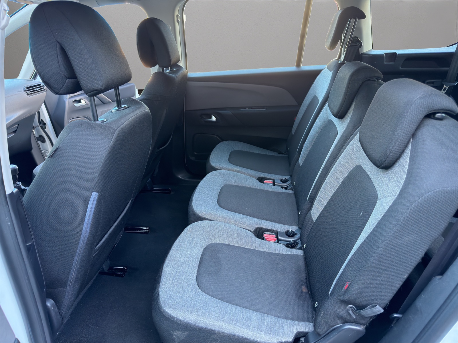 CITROEN Grand C4 Picasso 1.2 Pure Tech Shine-image-12