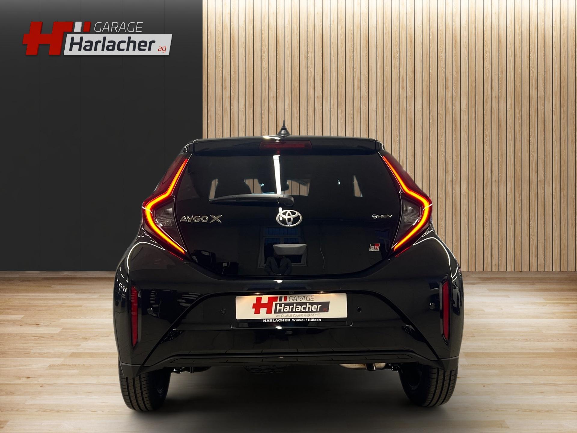 TOYOTA Aygo X 1.5 GR Sport e-CVT-image-5