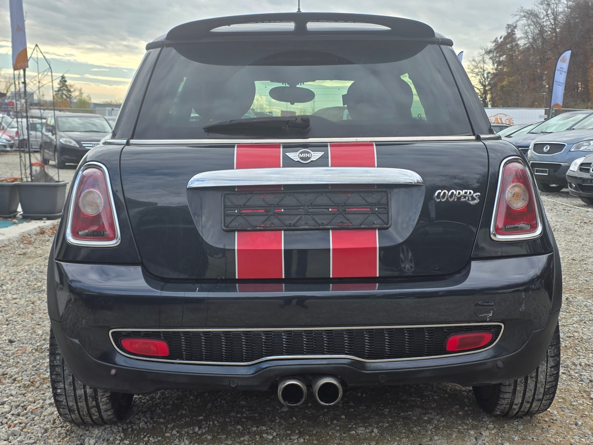 MINI Cooper S Frisch ab MFK / Frisch ab Service / Garantie / Lieferung Inklsuive-showroom-element-3
