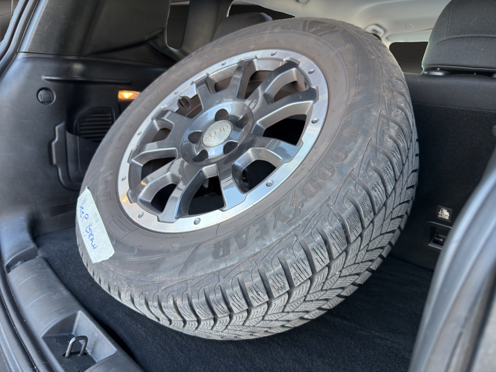 JEEP Renegade 1.0 Turbo Night Eagle-image-19