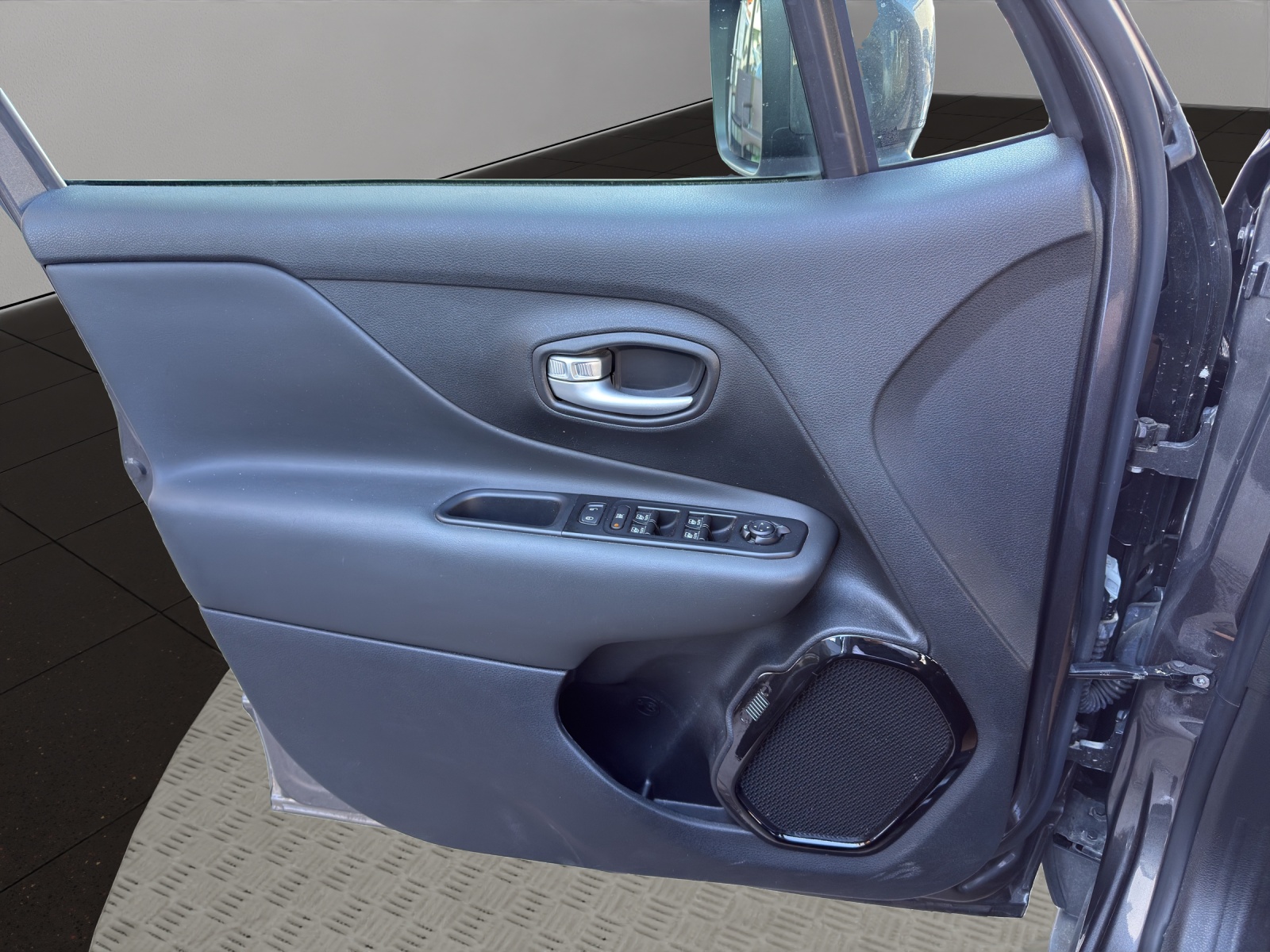 JEEP Renegade 1.0 Turbo Night Eagle-image-11