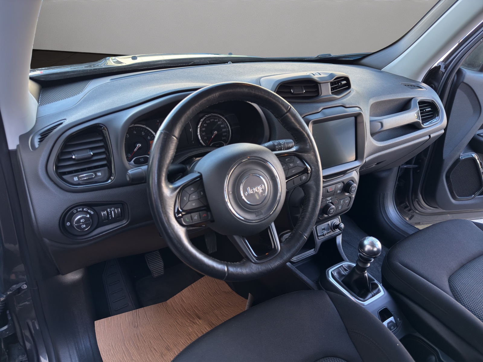 JEEP Renegade 1.0 Turbo Night Eagle-image-9