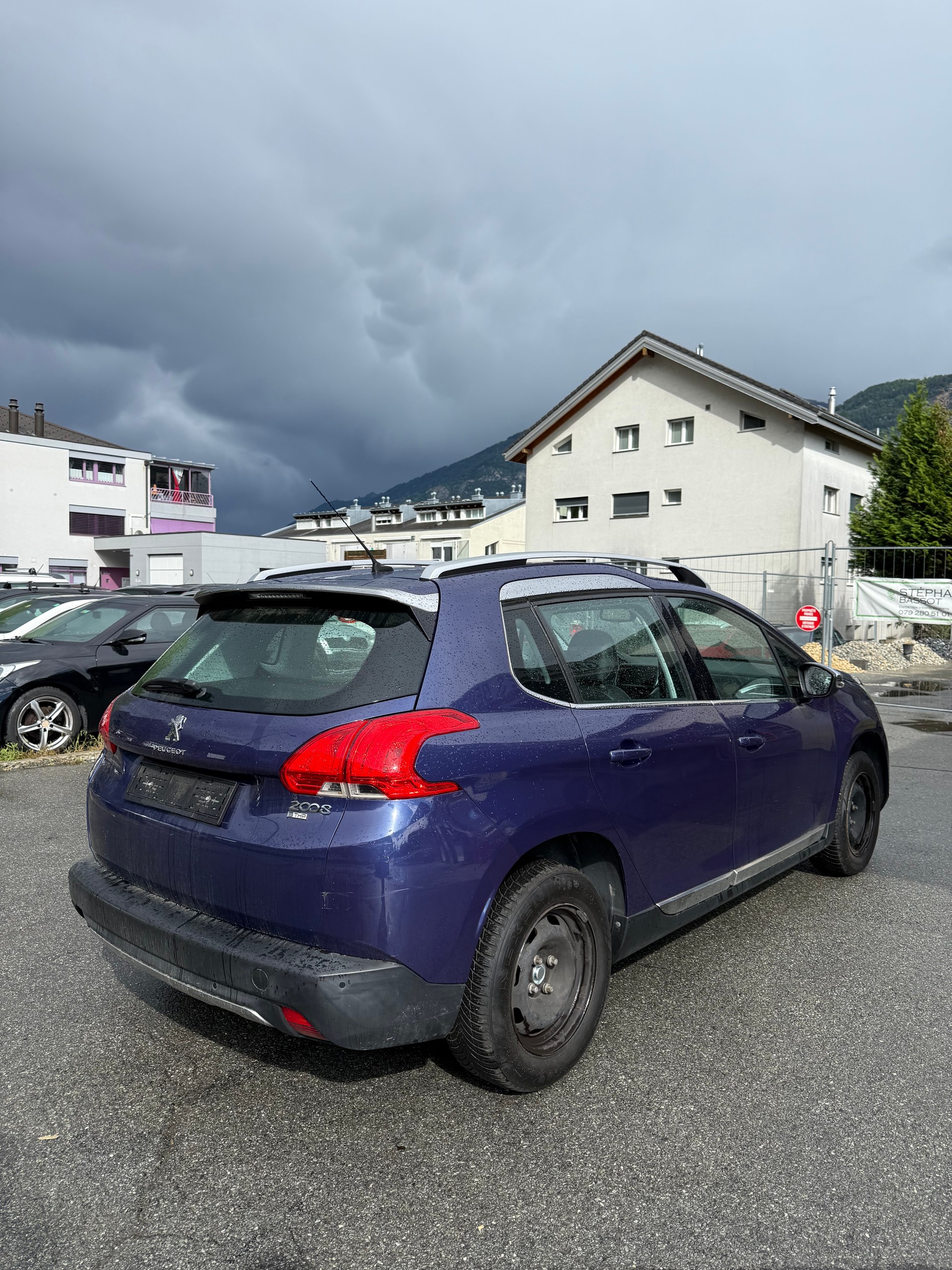 PEUGEOT 2008 1.2 PureTech Active-image-5