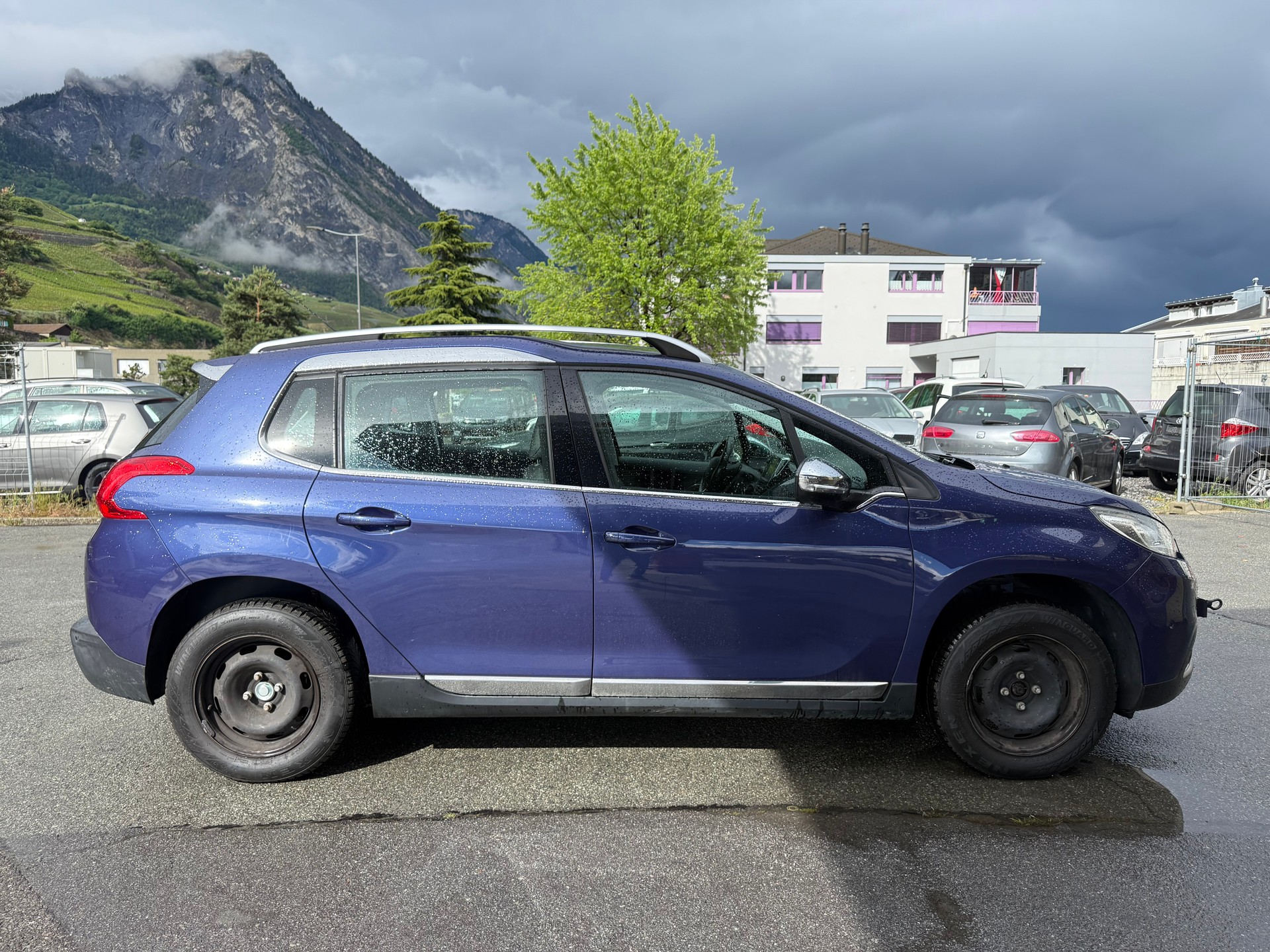 PEUGEOT 2008 1.2 PureTech Active-image-7