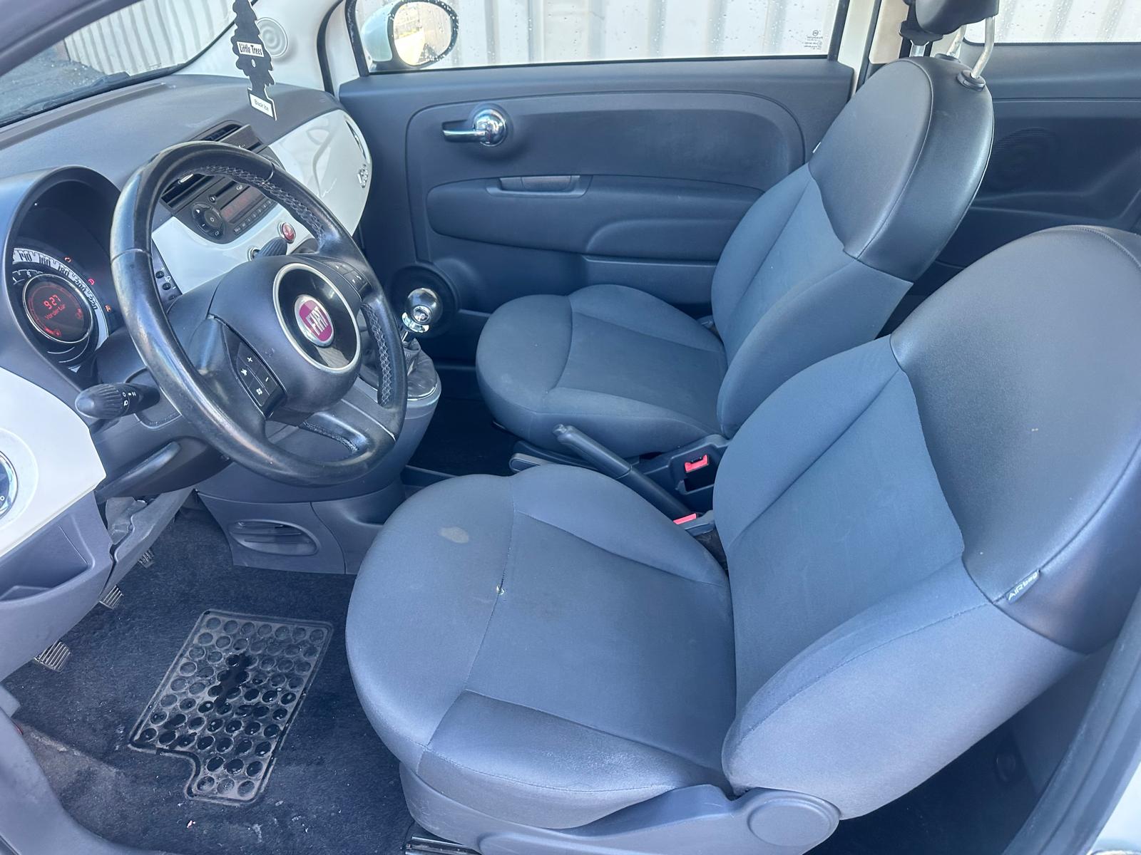 FIAT 500 1.2 Lounge-image-12